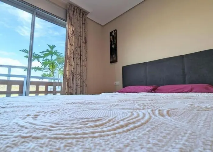 2-Bedroom Apartment With Terrace Vistaroja Apartment