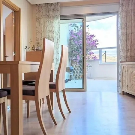 2-Bedroom Apartment With Terrace Vistaroja Apartamento