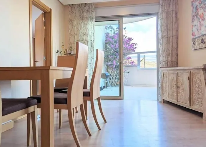 2-Bedroom Apartment With Terrace Vistaroja Apartamento